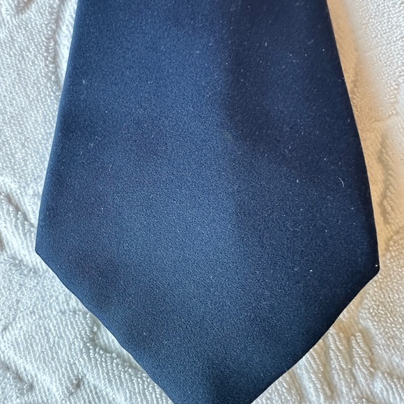 Classic Navy Blue‎ Tie - Picture 1 of 5